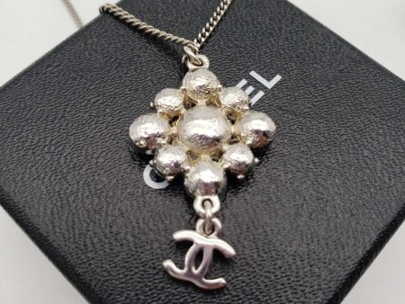 CHANEL CC with stone Necklace Silver Color For Sale