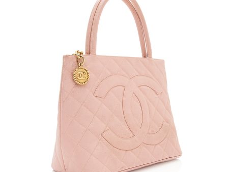 Chanel Caviar Leather Medallion Tote (SHF-20995) Supply