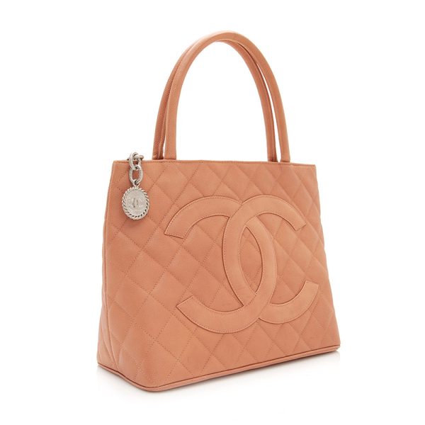 Chanel Caviar Leather Medallion Tote (SHF-20996) Supply