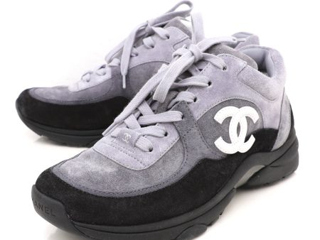 Chanel Bicolor CC Suede Low Top Trainer Sneakers 39 For Discount