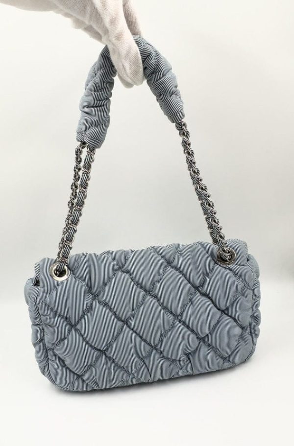 Chanel Bubble Striped Quilted Shoulder Bag For Sale