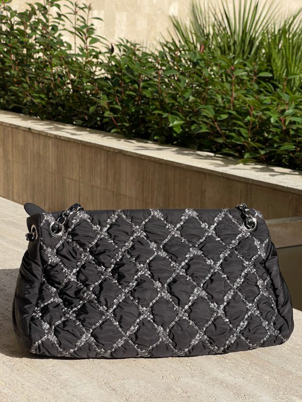 Chanel - cabas nylon noir paris byzance Fashion