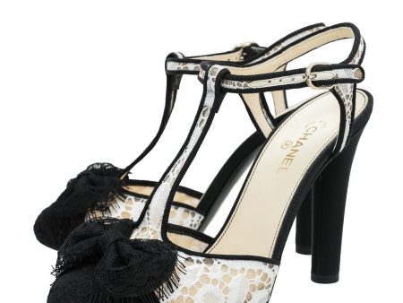 Chanel Bicolor Lace Bow T Ankle Strap Sandals 37.5 For Sale