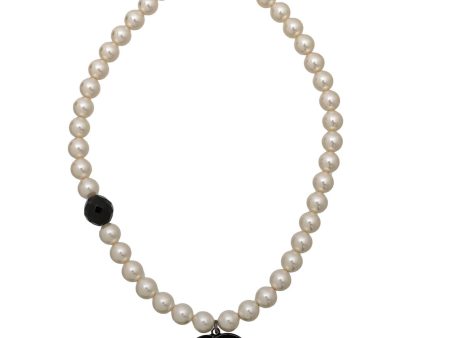 Chanel Bicolor Pearl on CC Short Necklace Hot on Sale