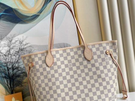 Louis Vuitton Neverfull MM  Tote Bag For Sale