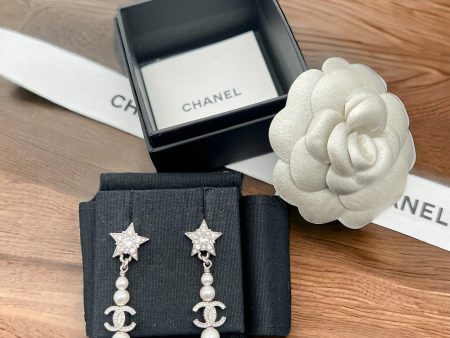 Chanel - Boucles d oreilles CC Star Pendantes Hot on Sale