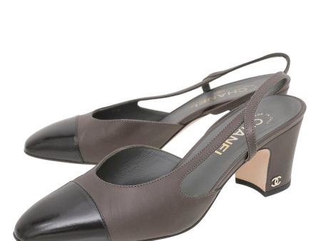 Chanel Bicolor Cap Toe Slingback Pumps 39 on Sale