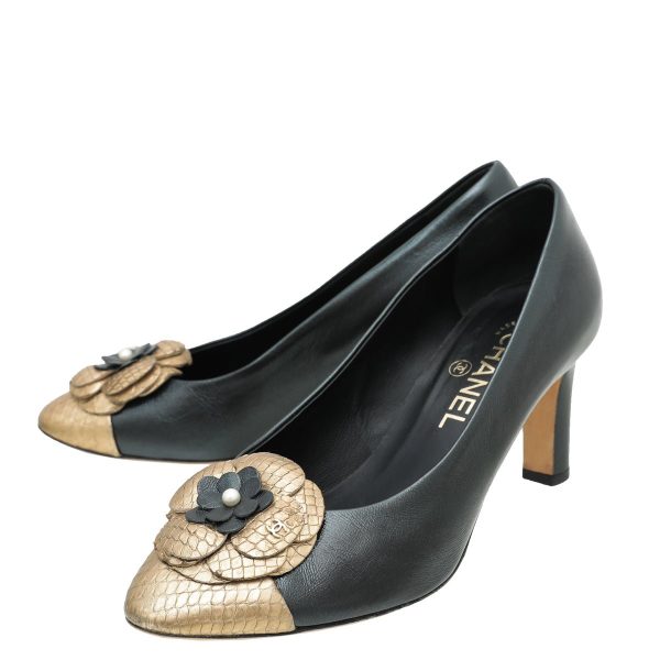 Chanel Bicolor CC Cap Toe Camellia Python Pump 37 Online Sale