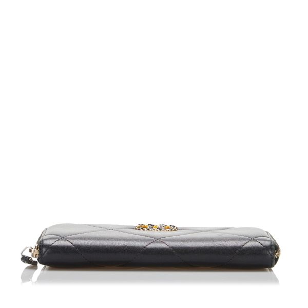 Chanel 19 Zip Around Long Wallet (SHG-40BuXk) Online now