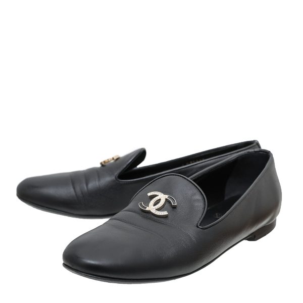 Chanel Black CC Moccasin Loafers 37.5 on Sale