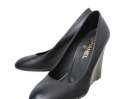 Chanel Black CC Pearl Wedge Pump 39 Online Hot Sale