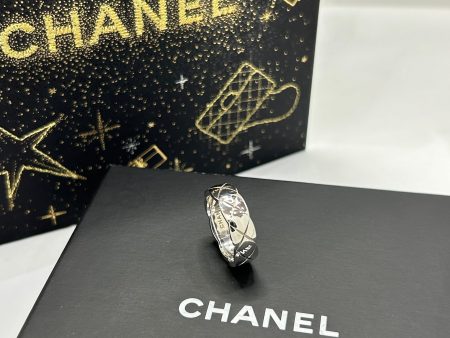 Chanel - Bague Coco Crush Moyen Modèle Online now